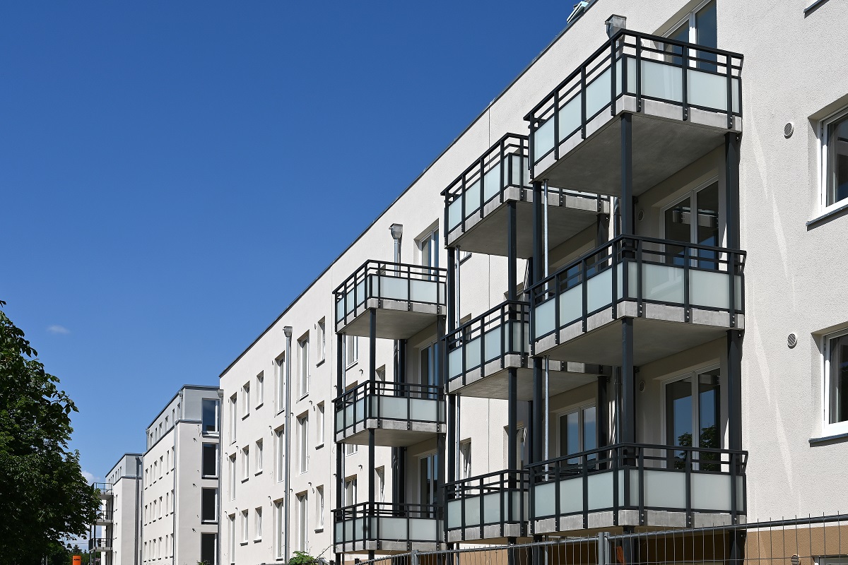 1 Zimmer / 45,58 m² – Moderne 1-Zimmer -Wohnung mit großem Balkon und optimaler Verkehrsanbindung gesucht? - Foto 1
